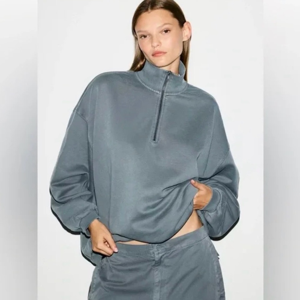 SKIMS Boyfriend Fleece Slouchy Half Zip Pullover NWT Zircon Size Small